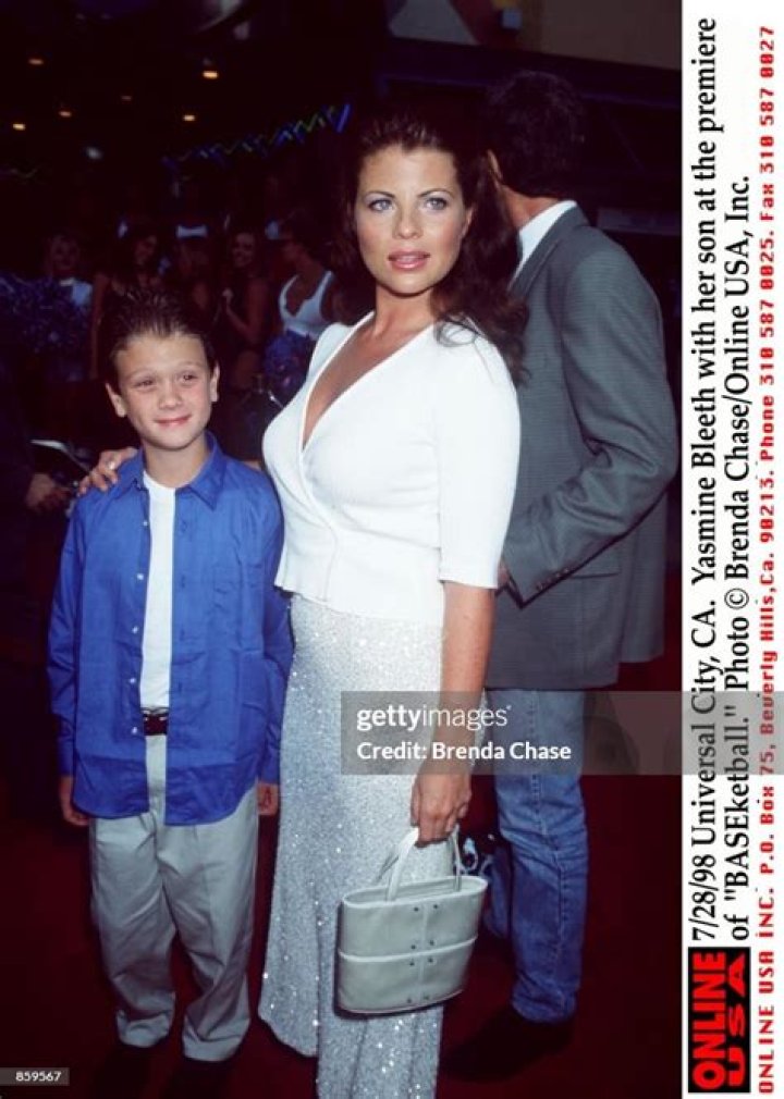 Yasmine Bleeth: A Glimpse Into Her Life As A Mother