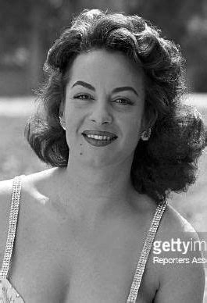 Get To Know Yvonne White: A Renowned Actress